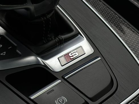 Used 2020 Audi SQ5 Premium Plus AWD/4WD image 26