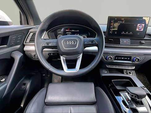 Used 2024 Audi Q5 2.0T Premium AWD/4WD image 8