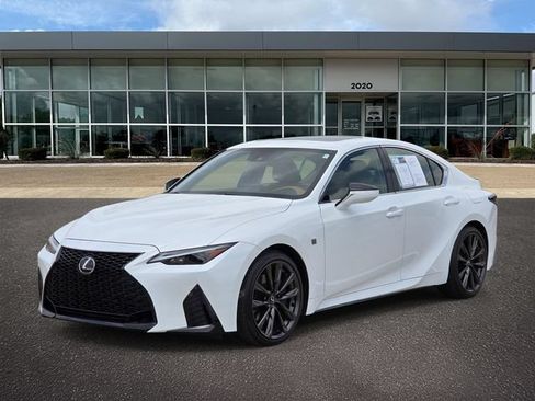Used 2024 Lexus IS 350 F Sport RWD image 3