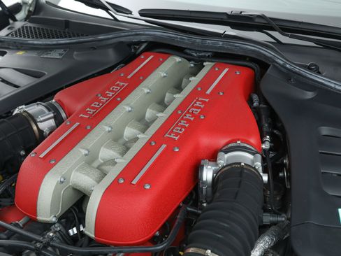 Certified 2020 Ferrari GTC4Lusso image 33