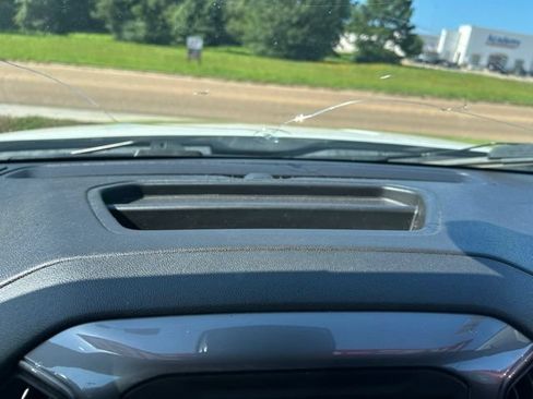 Used 2023 Chevrolet Silverado 1500 Custom RWD image 24
