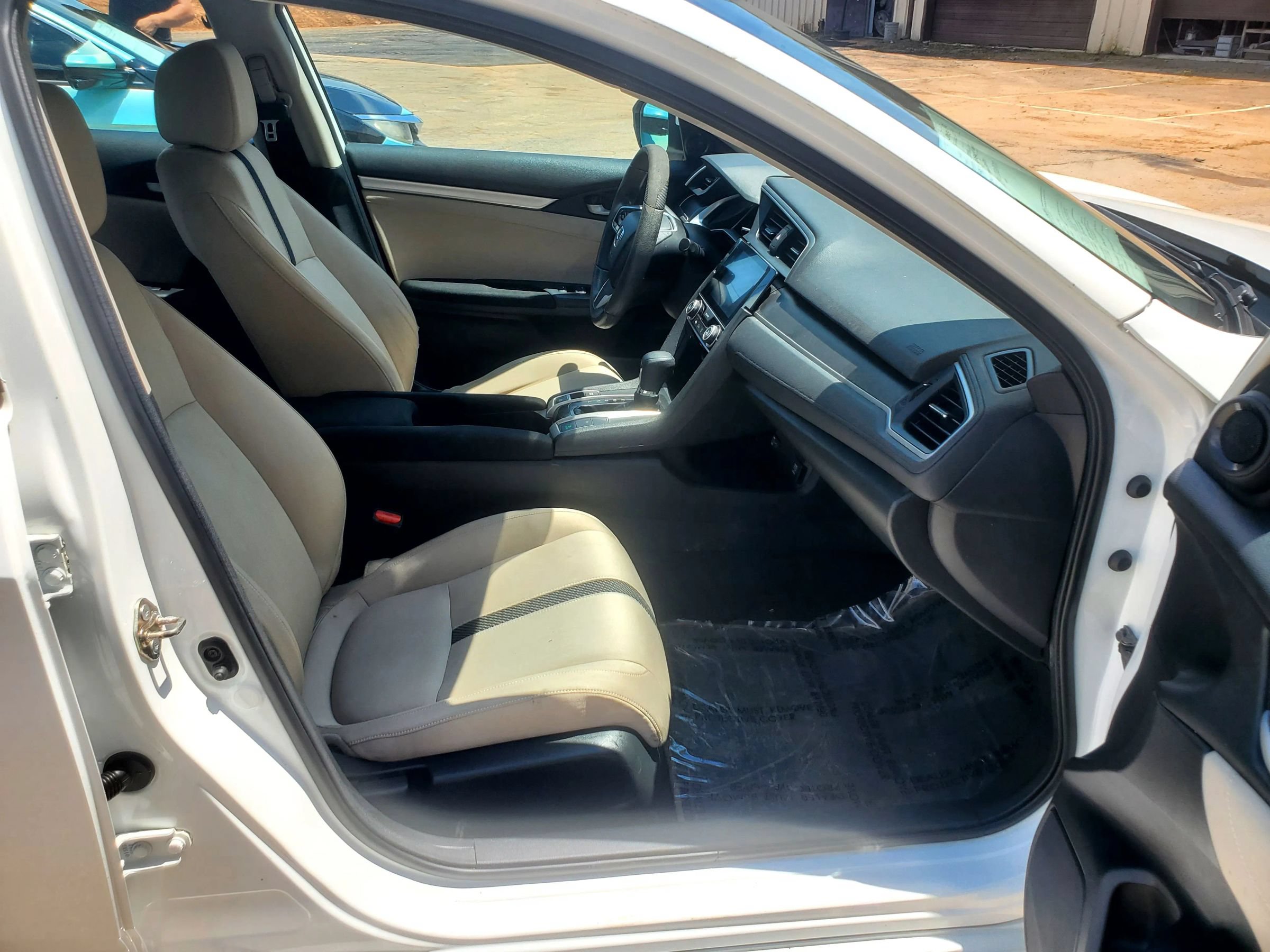 Used 2016 Honda Civic EX image 4