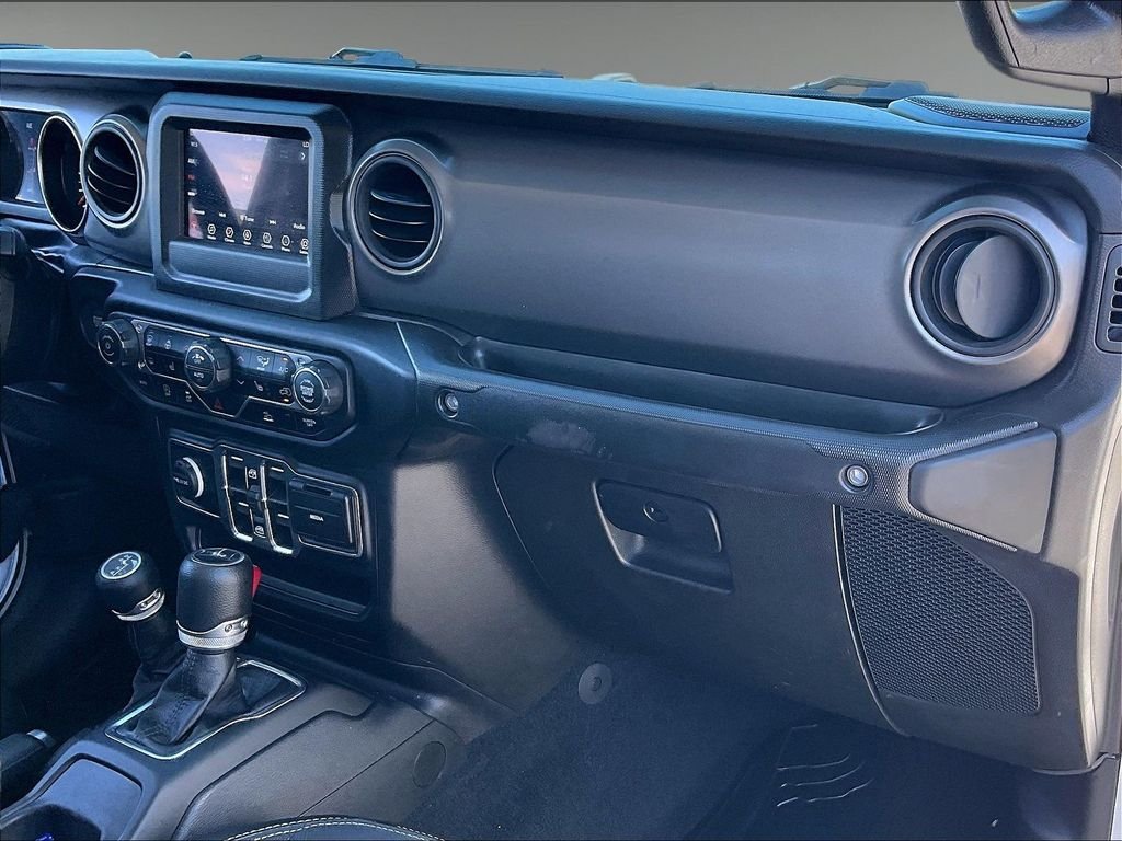 Used 2023 Jeep Gladiator Sport AWD/4WD image 12