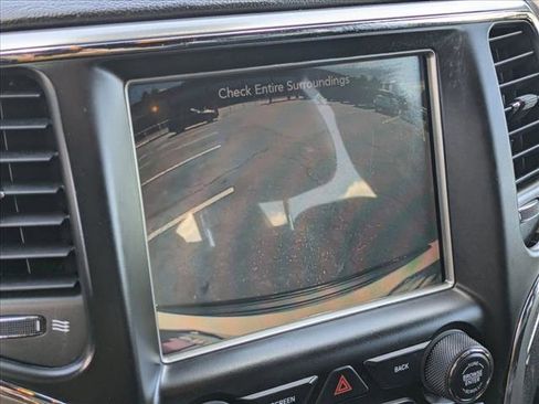 Used 2017 Jeep Grand Cherokee SRT w/ Trailer Tow Group IV AWD/4WD image 14