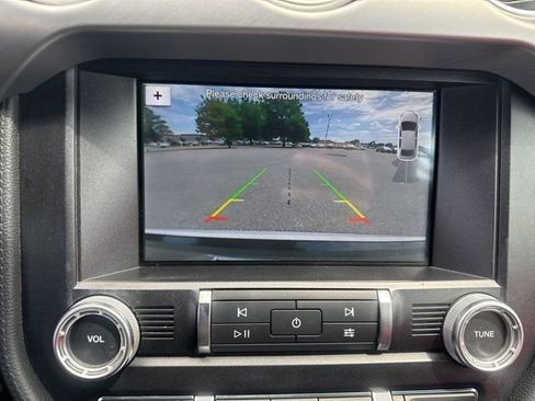 Used 2019 Ford Mustang GT Premium RWD image 32