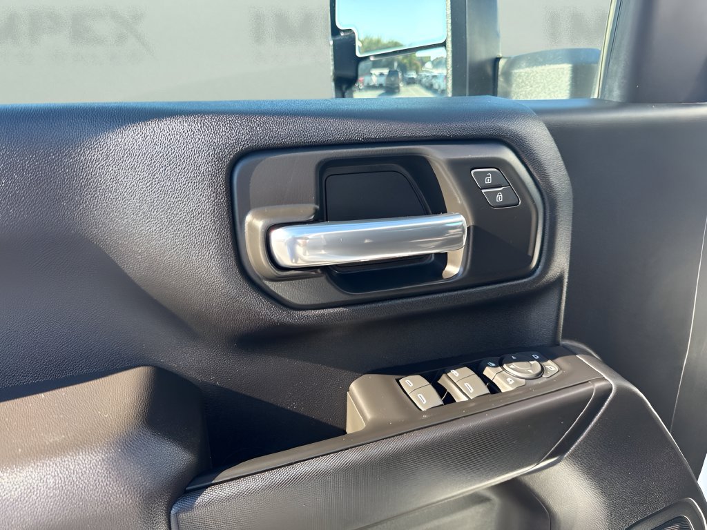 Used 2025 Chevrolet Silverado 2500 W/T w/ WT Convenience Package AWD/4WD image 21