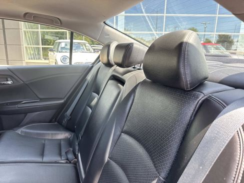Used 2015 Honda Accord EX-L image 15