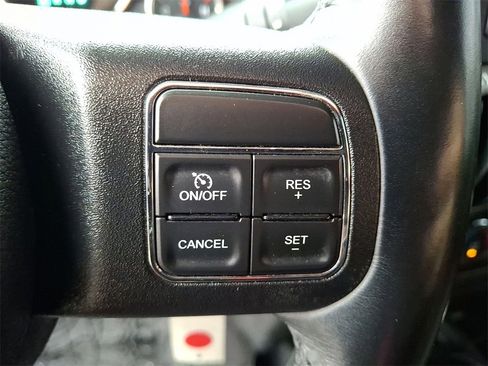 Certified 2018 Jeep Wrangler Unlimited Sport S image 17