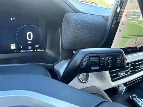 New 2026 Ford Explorer Active w/ Active Comfort Package AWD/4WD image 28