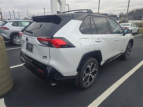 New 2025 Toyota RAV4 XSE image 3