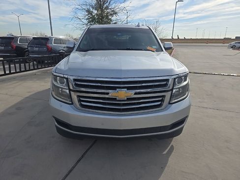 Used 2019 Chevrolet Tahoe LS image 2