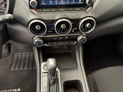 Certified 2022 Nissan Sentra SV image 14