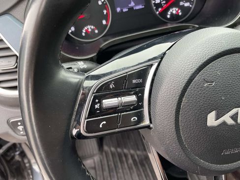 Used 2022 Kia Seltos S image 18