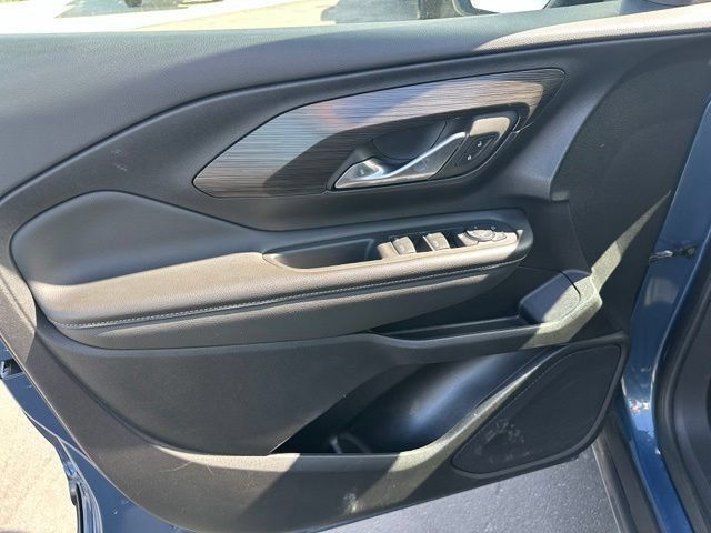 Certified 2024 GMC Terrain SLE AWD/4WD image 17