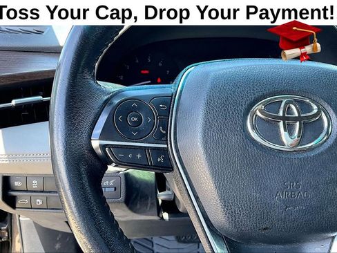 Used 2019 Toyota Avalon XLE w/ Moonroof Package FWD image 25