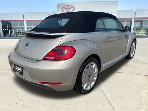 Used 2015 Volkswagen Beetle 1.8T FWD image 6