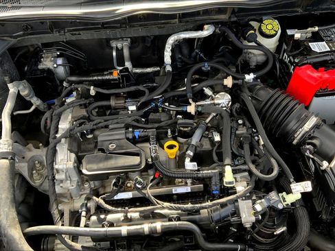 Used 2022 Ford Escape S image 30