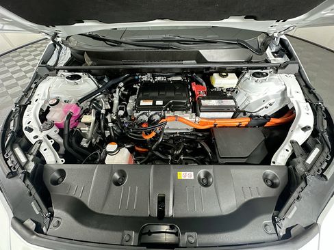 Used 2023 Toyota bZ4X Limited w/ Weather Package image 34