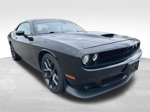 Used 2020 Dodge Challenger R/T w/ Blacktop Package RWD image 39