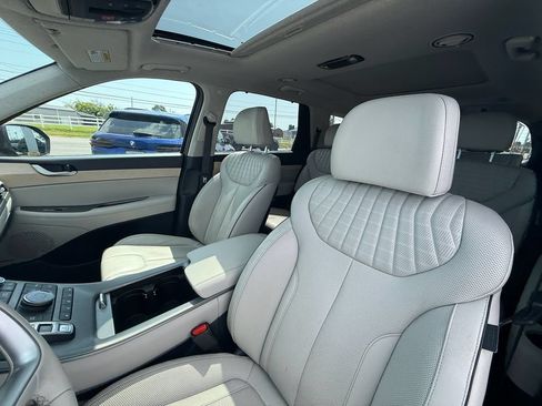 Used 2023 Hyundai Palisade Limited AWD/4WD image 13