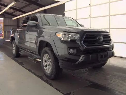Used 2019 Toyota Tacoma SR5 image 4