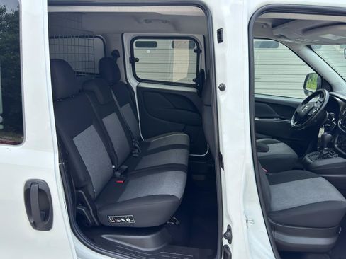 Used 2017 RAM ProMaster City Tradesman SLT w/ Rear Back-up Camera Group FWD image 18
