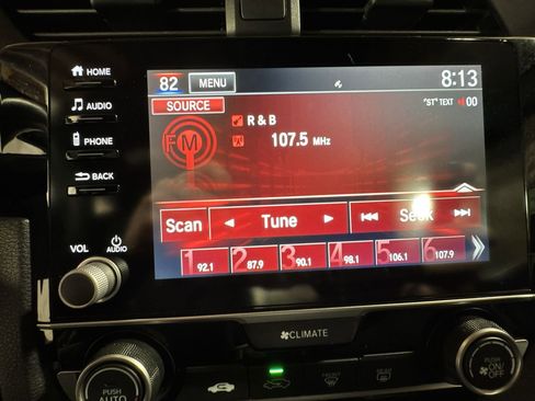 Used 2021 Honda Civic Sport image 23