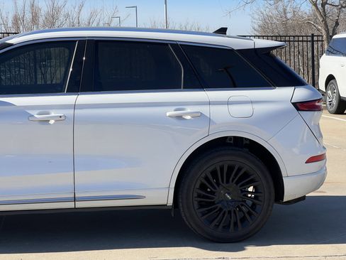 Certified 2022 Lincoln Corsair Reserve image 20