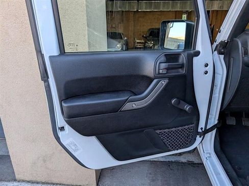 Used 2016 Jeep Wrangler Sport image 18