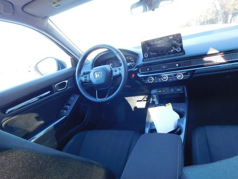 Used 2024 Honda Civic EX image 7