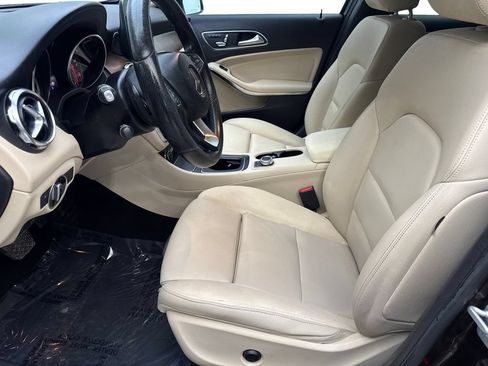 Used 2018 Mercedes-Benz GLA 250 image 25