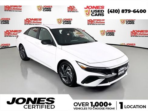 Certified 2025 Hyundai Elantra Sport FWD image 1