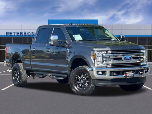 Used 2019 Ford F350 Lariat w/ Chrome Package AWD/4WD image 2