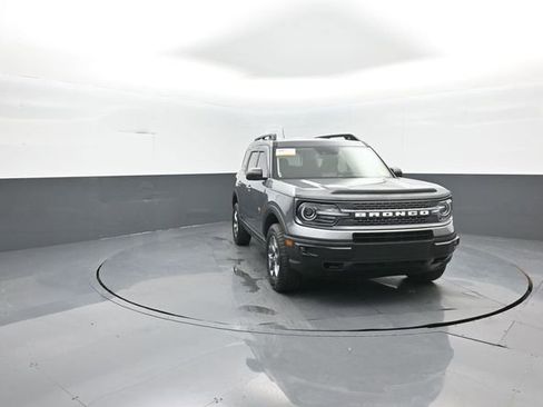 Certified 2022 Ford Bronco Sport Badlands w/ Premium Package AWD/4WD image 2