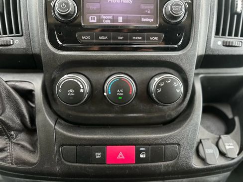 Used 2021 RAM ProMaster 2500 image 19