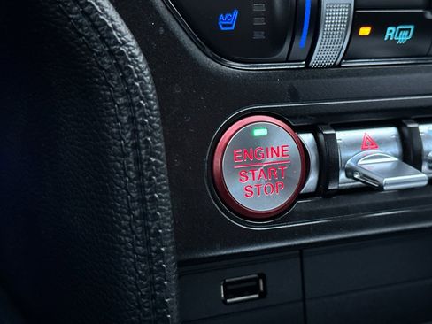 Used 2021 Ford Mustang Premium image 22