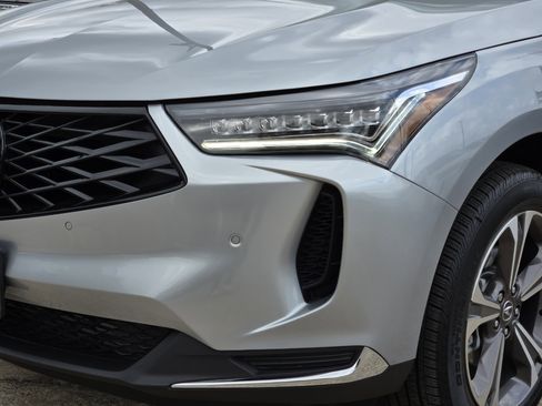 Certified 2025 Acura RDX w/ Technology Package image 9