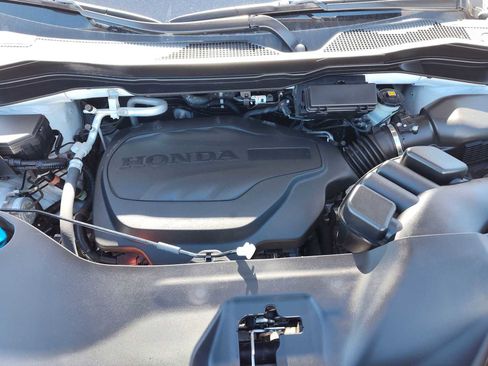 Used 2024 Honda Passport Black Edition image 18