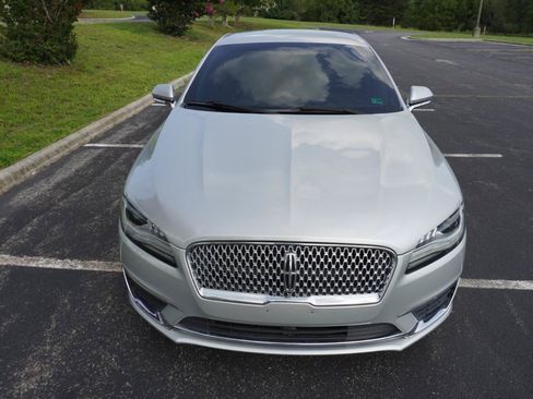 Used 2017 Lincoln MKZ Premiere FWD image 5