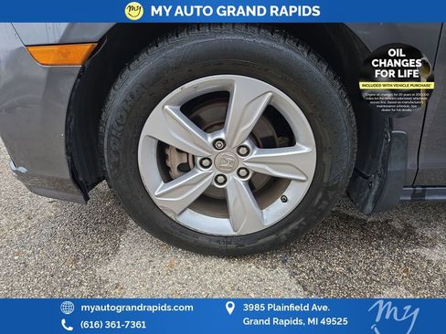 Used 2019 Honda Odyssey EX image 29