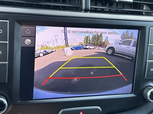 Certified 2023 Kia Soul LX image 21