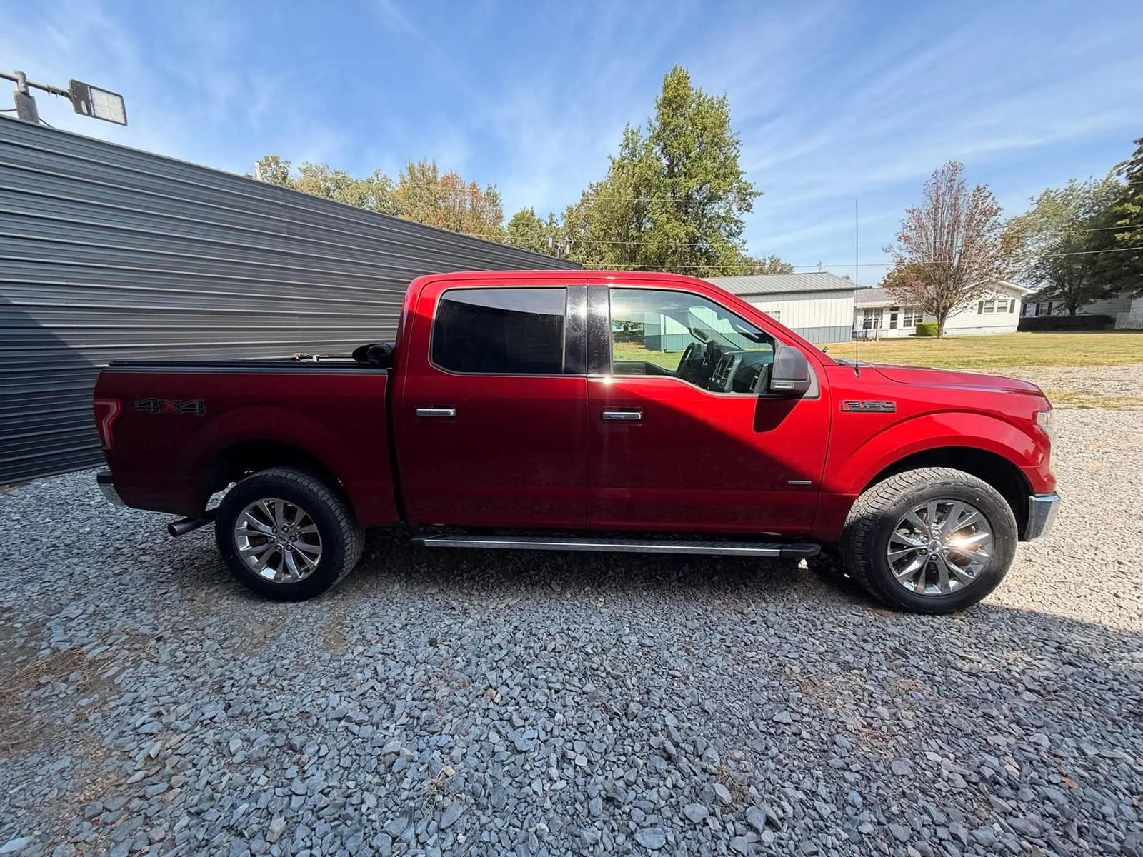 Used 2016 Ford F150 XLT w/ Equipment Group 302A Luxury AWD/4WD image 4