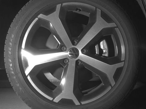 Used 2026 Volkswagen Tiguan SE AWD/4WD image 16
