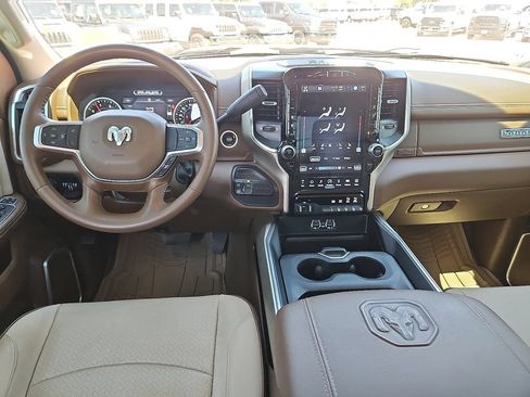 Used 2023 RAM 2500 Laramie AWD/4WD image 12