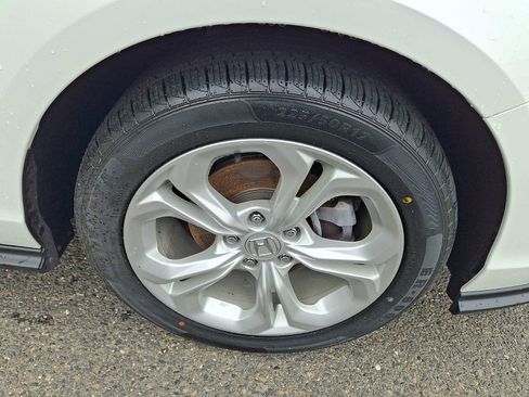 Certified 2023 Honda Accord LX image 8