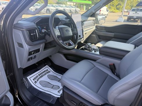 New 2025 Ford F150 Lightning Flash image 8