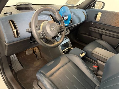Used 2025 MINI Cooper Countryman S AWD/4WD image 3