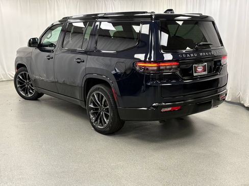 Certified 2025 Jeep Grand Wagoneer Series III w/ Rear Seat Video Group 1 AWD/4WD image 27