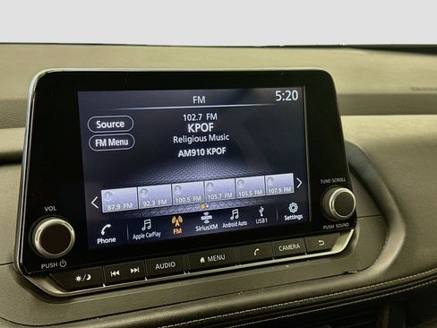 Used 2025 Nissan Rogue SV AWD/4WD image 21