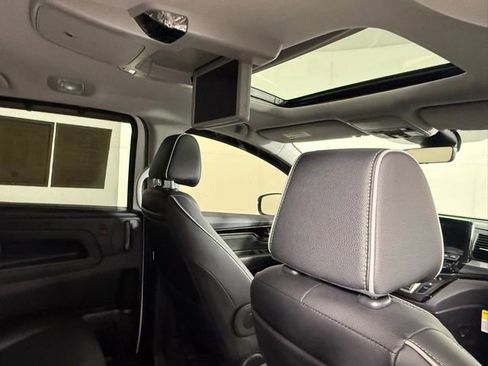 Used 2024 Honda Odyssey Elite image 31